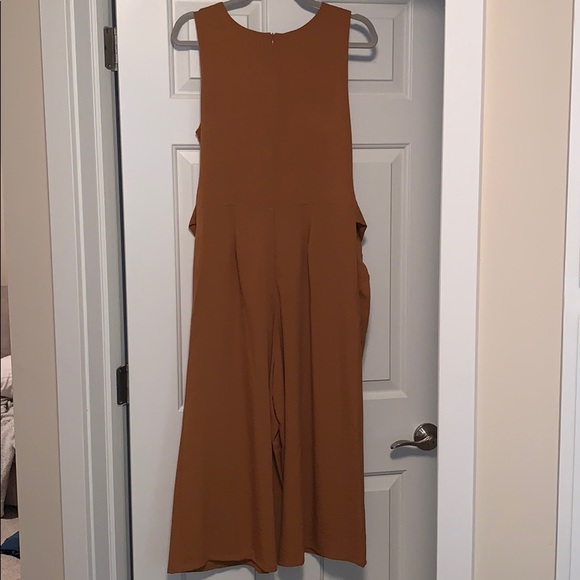 Gianni Bini Jumpsuit - Picture 7 of 7